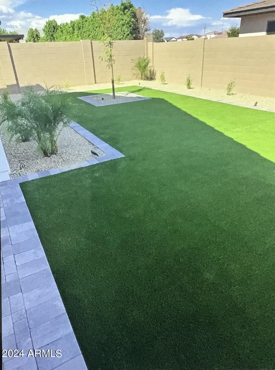 17673 W WHITEFISH Drive W