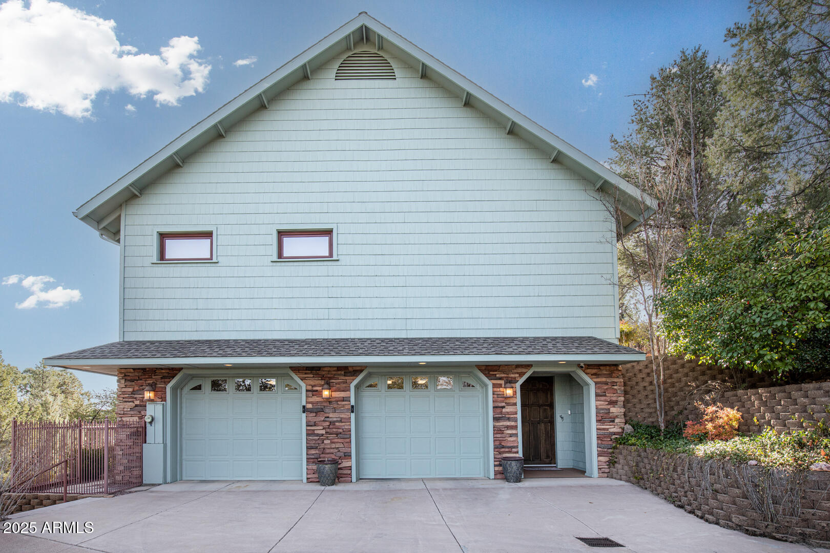 801 W Zane Grey Circle