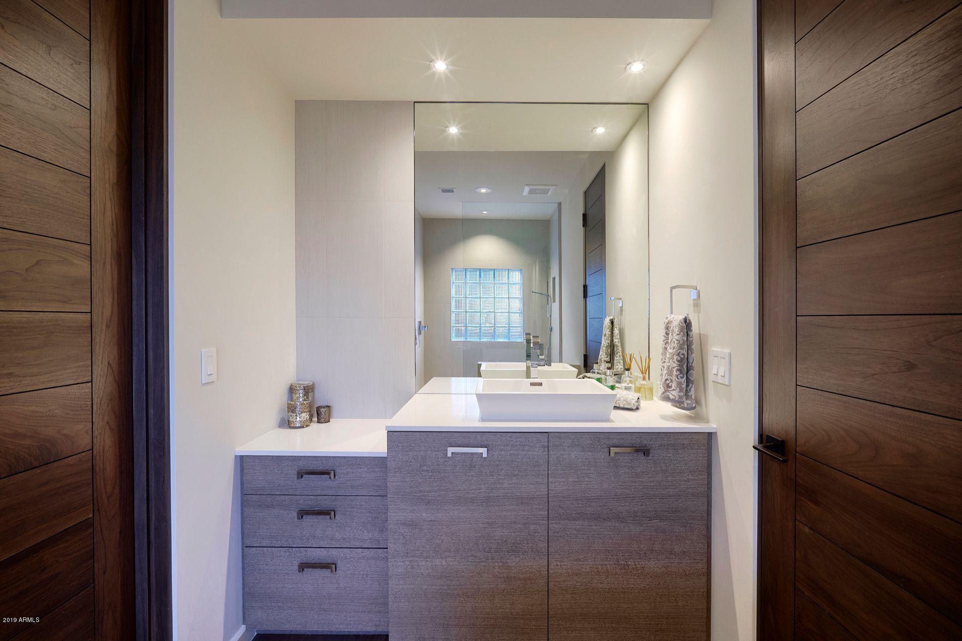 DC RANCH - Residential