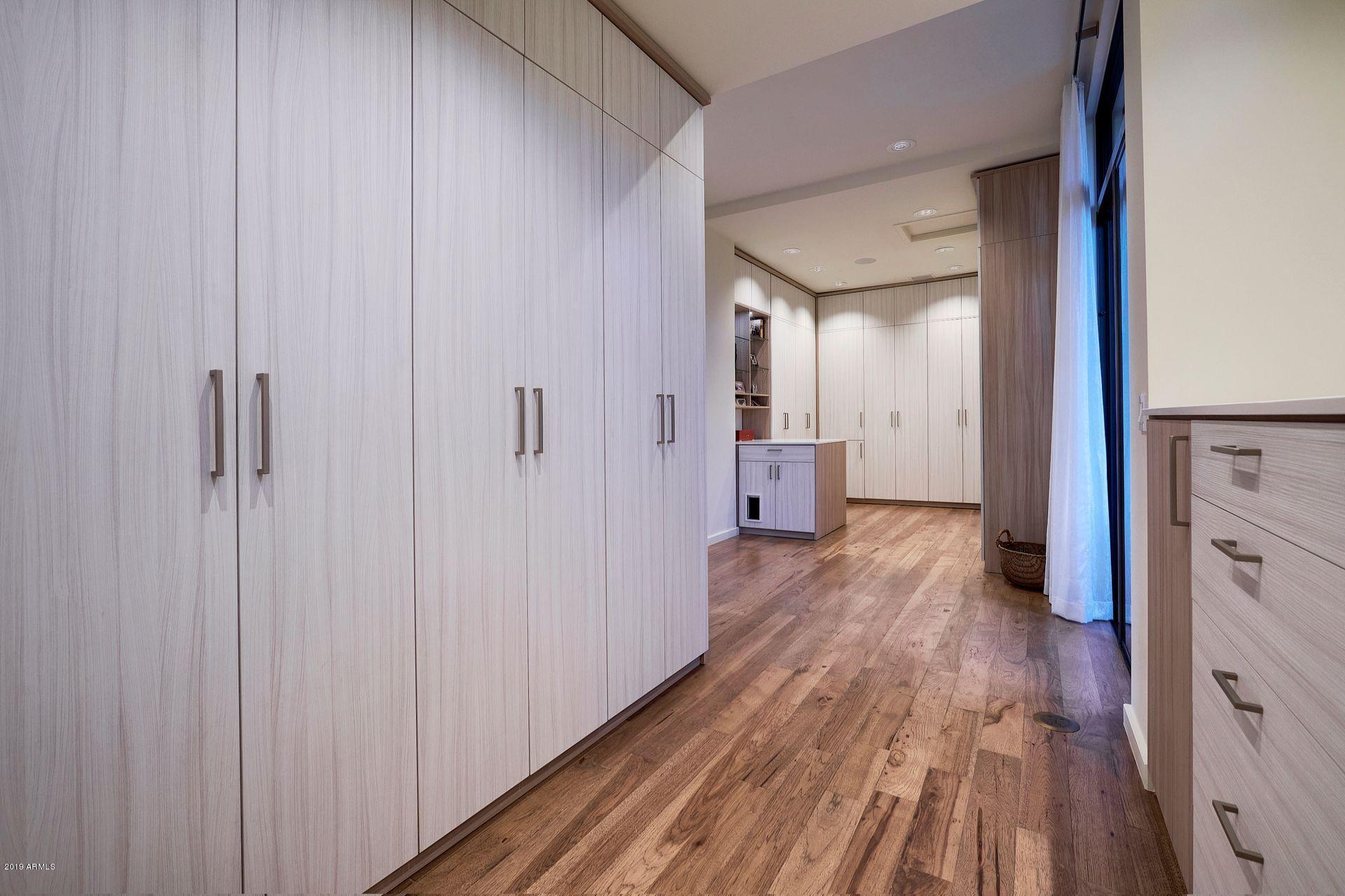 DC RANCH - Residential