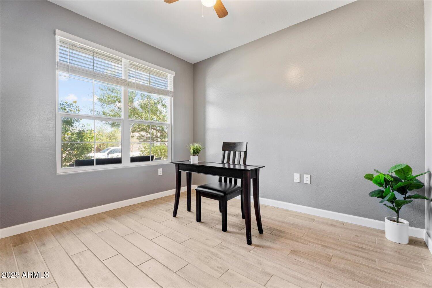 16539 W WINSTON Drive