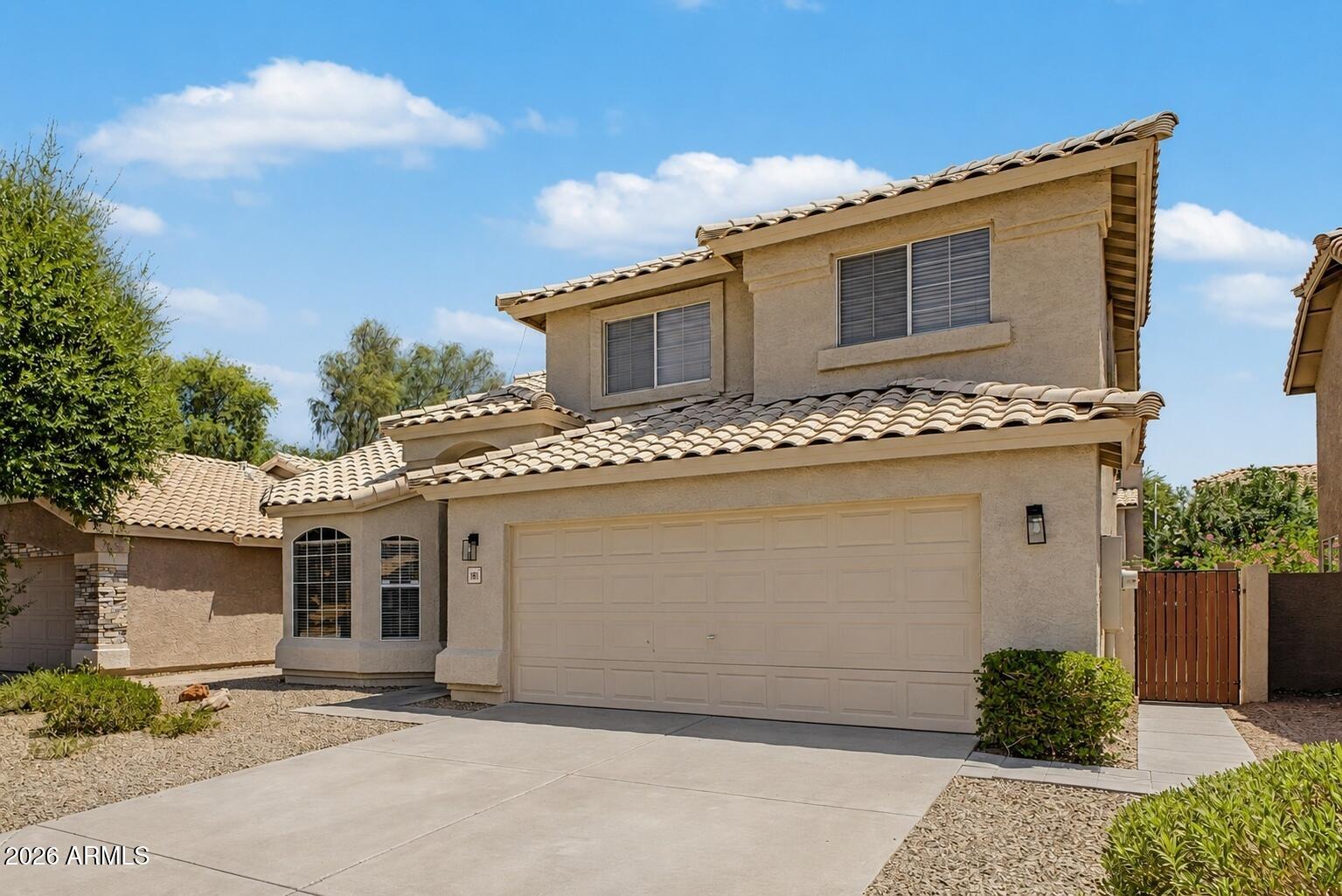1161 W MYRNA Lane