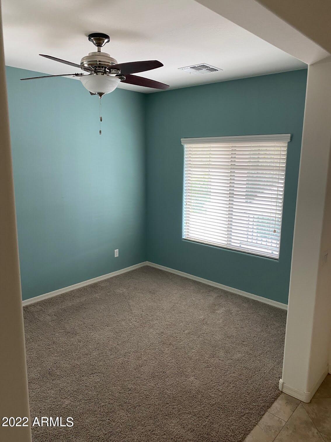 1274 W JAMAICA HOPE Way