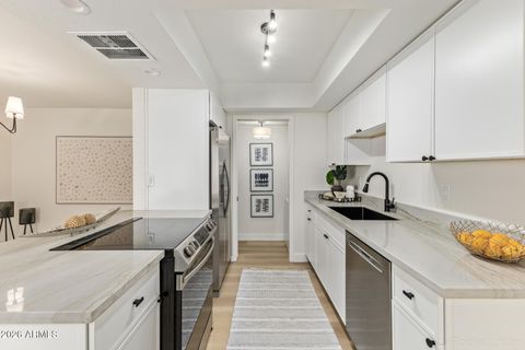 8212 N 33RD Avenue Phoenix AZ 85051