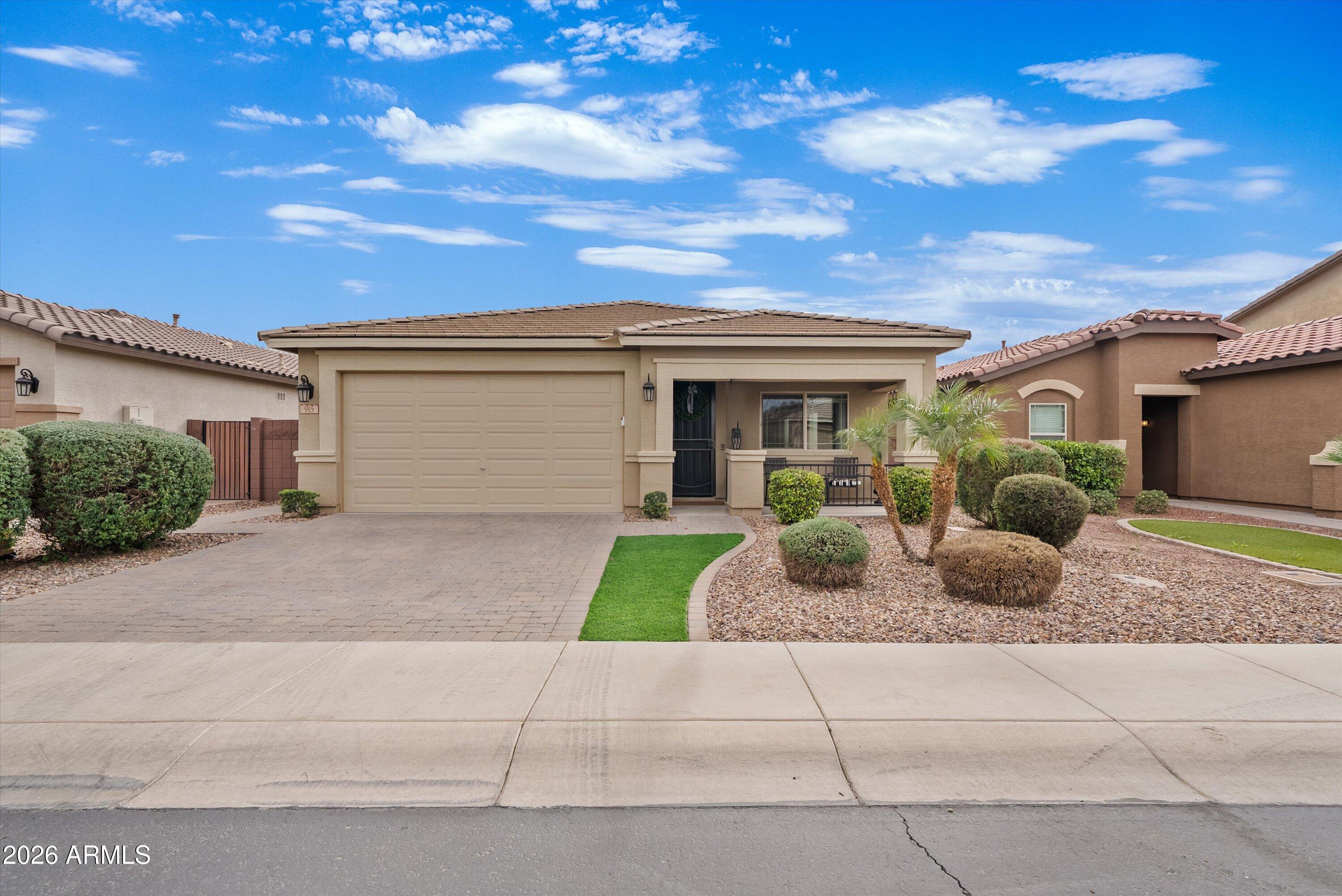 915 W SISSO TREE Avenue