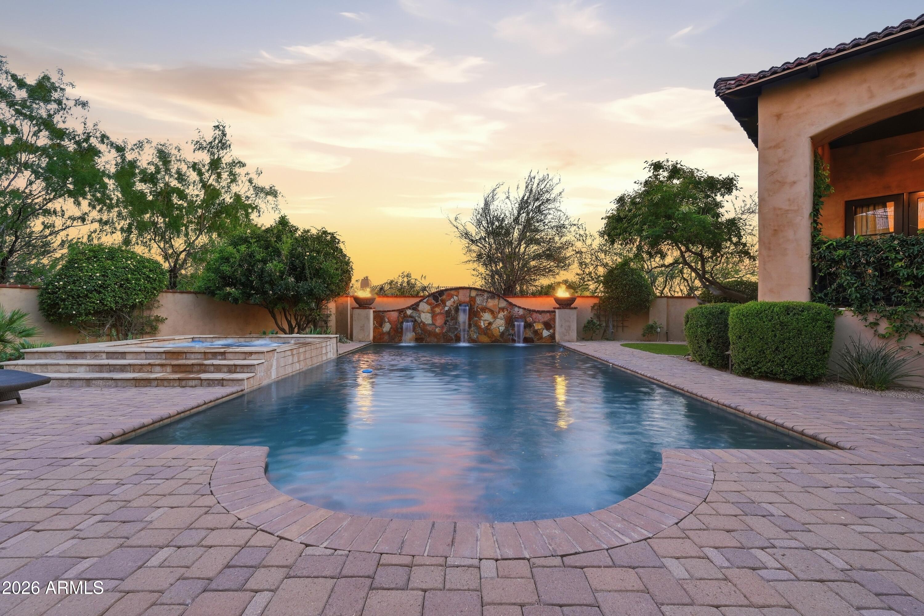 8801 E SIERRA PINTA Drive