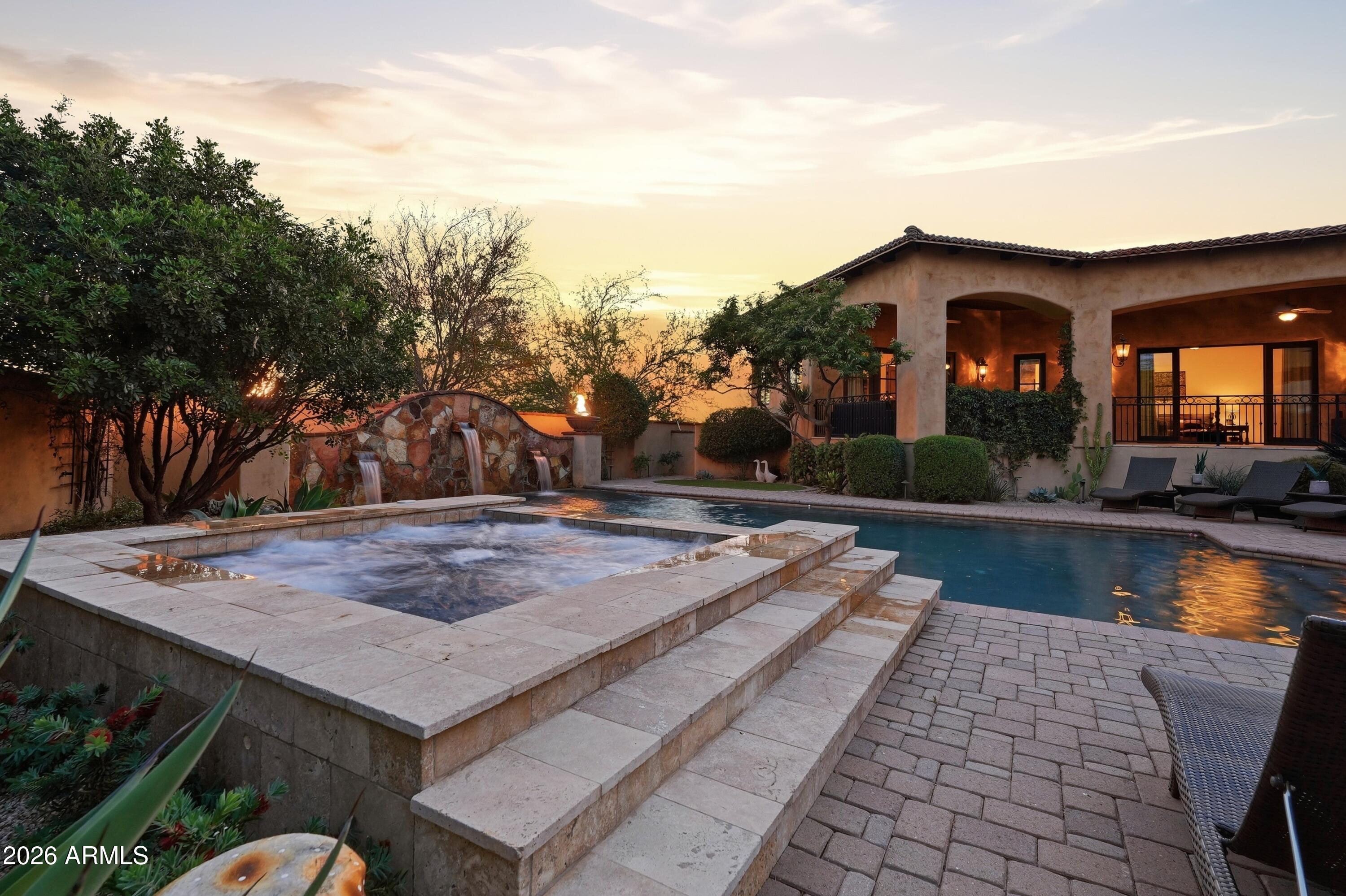 8801 E SIERRA PINTA Drive