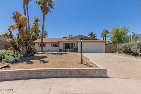 Single Family Residence in Phoenix AZ 8146 17TH Drive.jpg