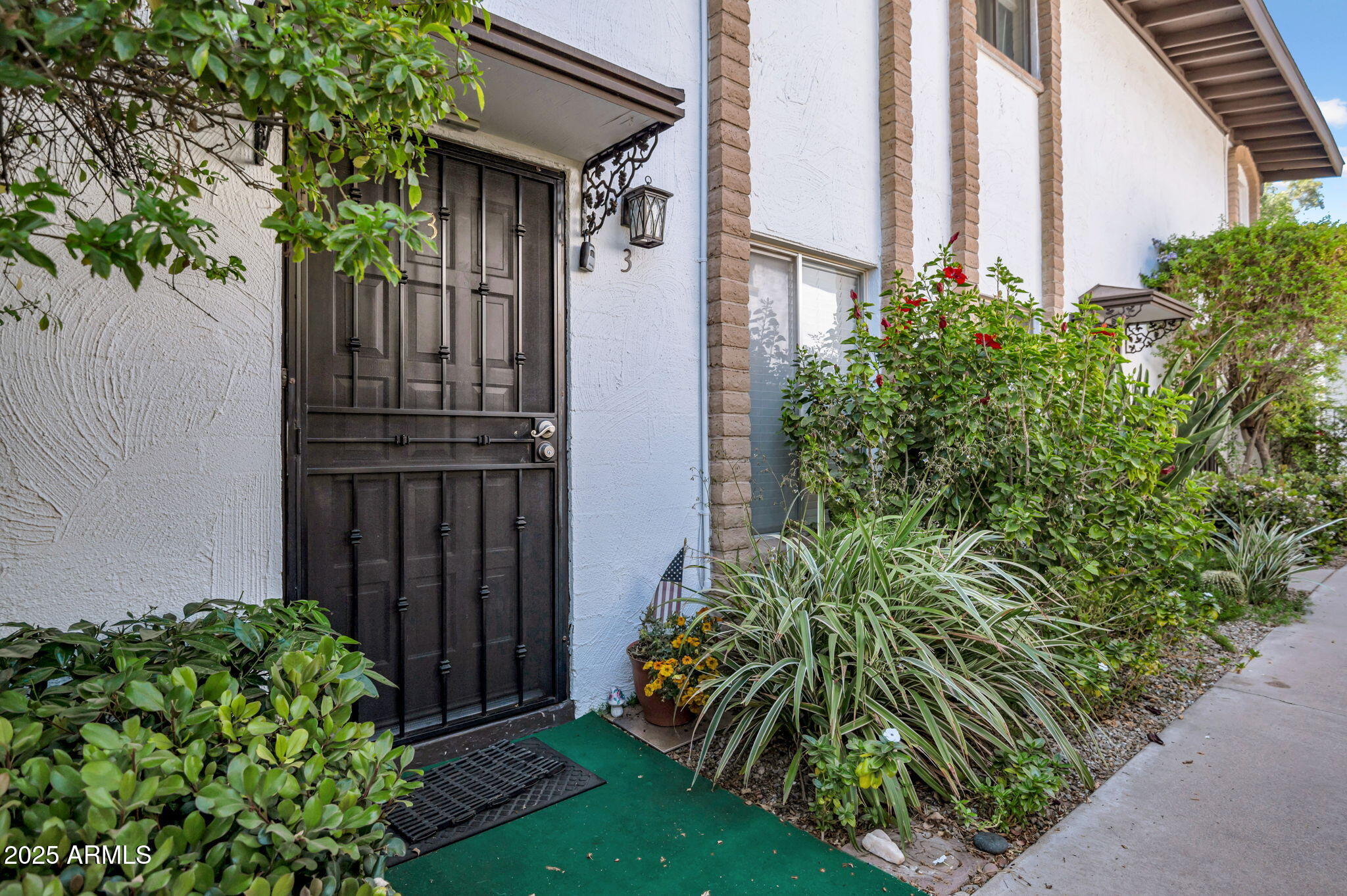 3637 E MONTEROSA Street 3