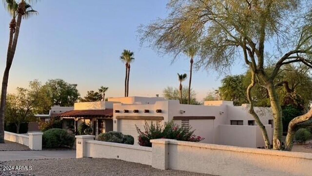 Photo of 18501 E Avenida Del Ray, Rio Verde, AZ 85263 (MLS # 6920400)