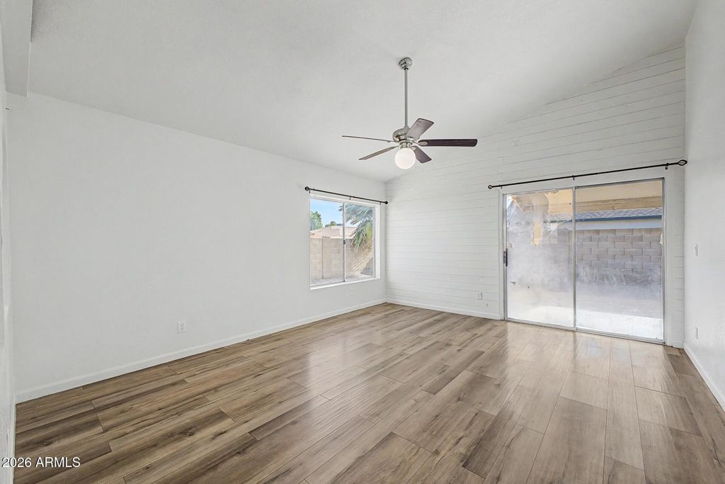 Photo of 11902 N 73rd Avenue, Peoria, AZ 85345 (MLS # 7037299)