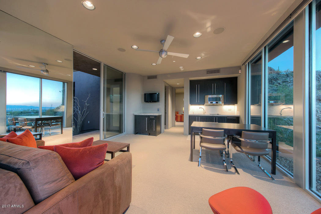 PALM CANYON - Residential