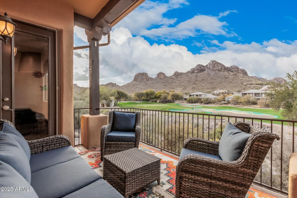 Photo of 5370 S Desert Dawn Drive #30, Gold Canyon, AZ 85118 (MLS # 6917752)