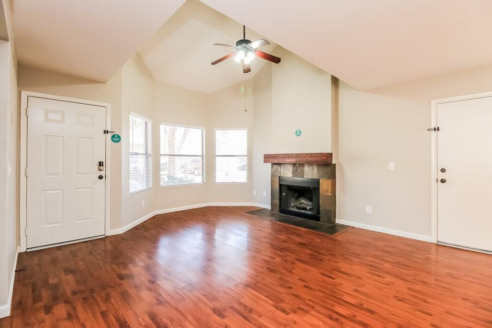 1717 E Geronimo Street