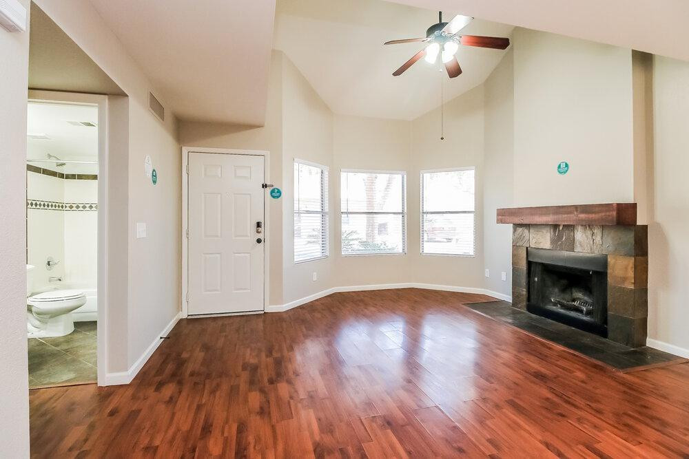 1717 E Geronimo Street