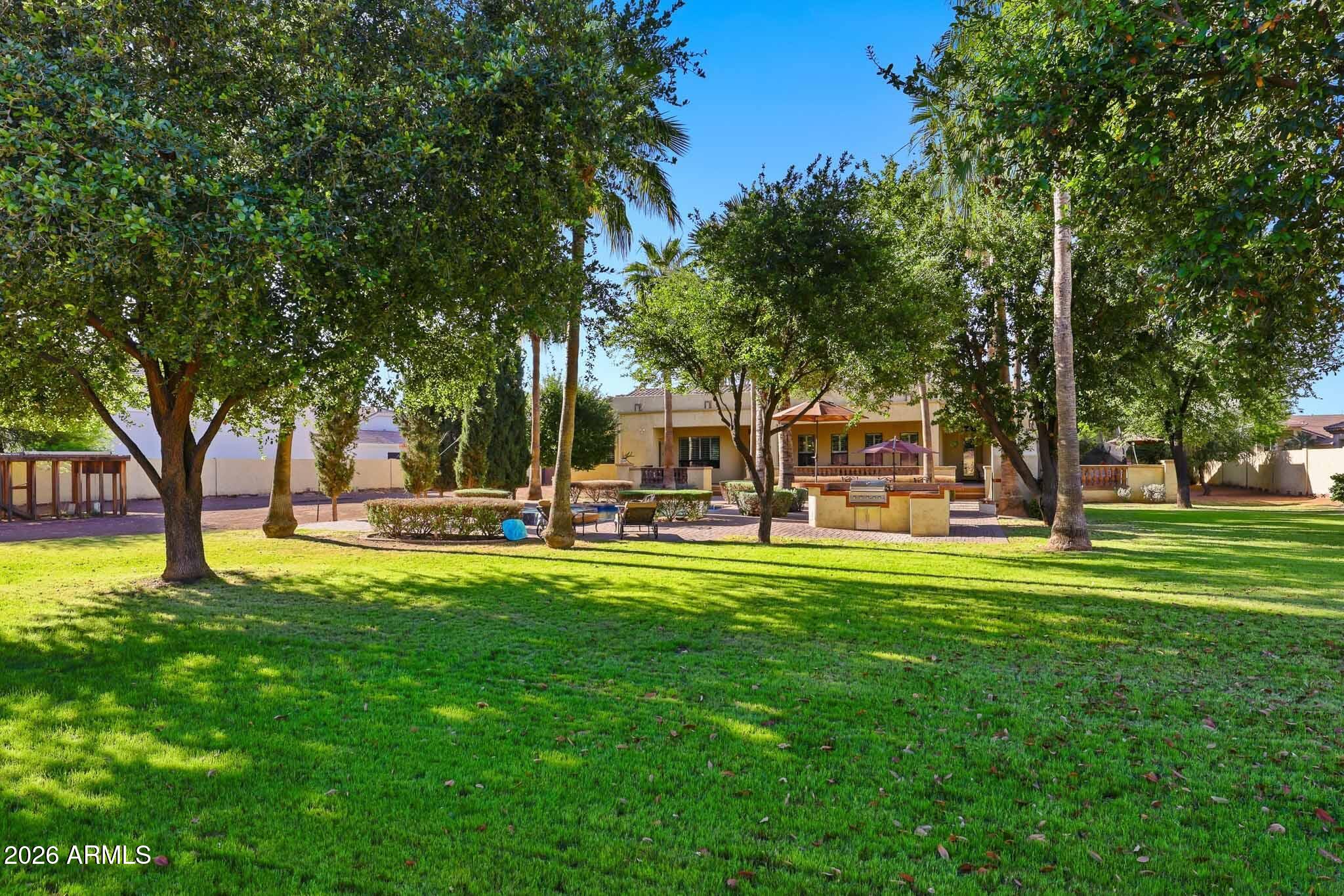 16394 W Hilton Avenue