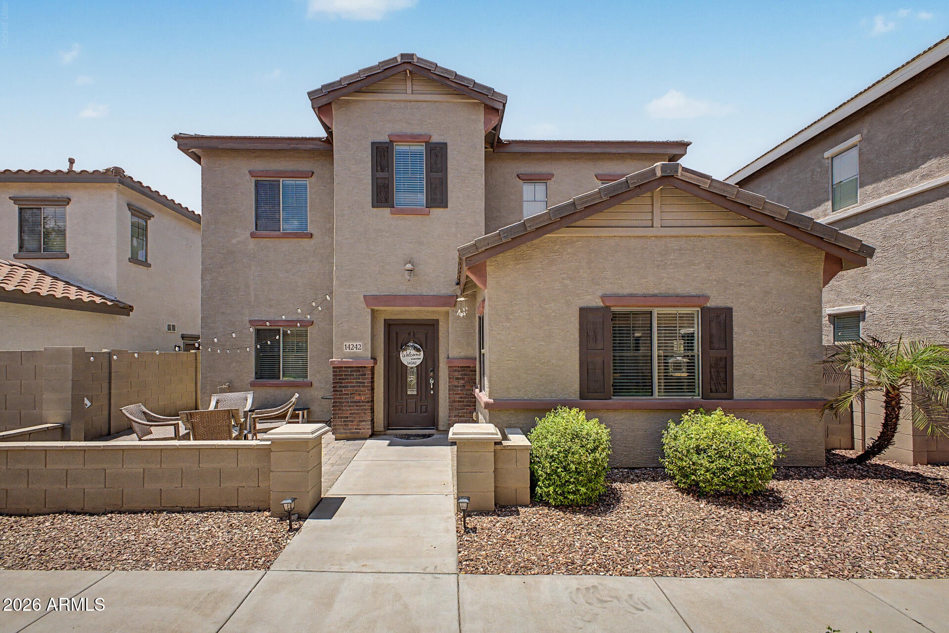 14242 W COUNTRY GABLES Drive