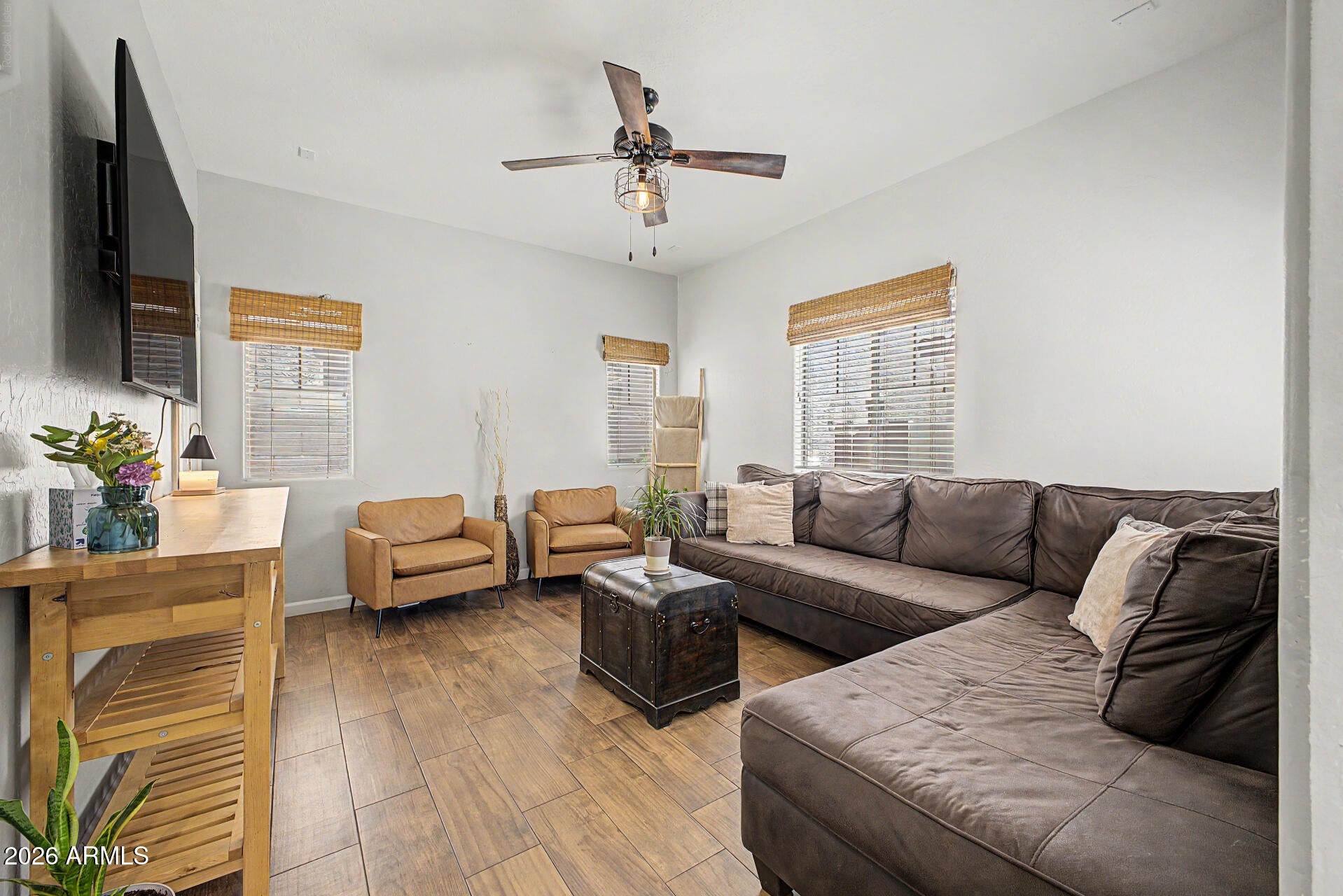 14242 W COUNTRY GABLES Drive