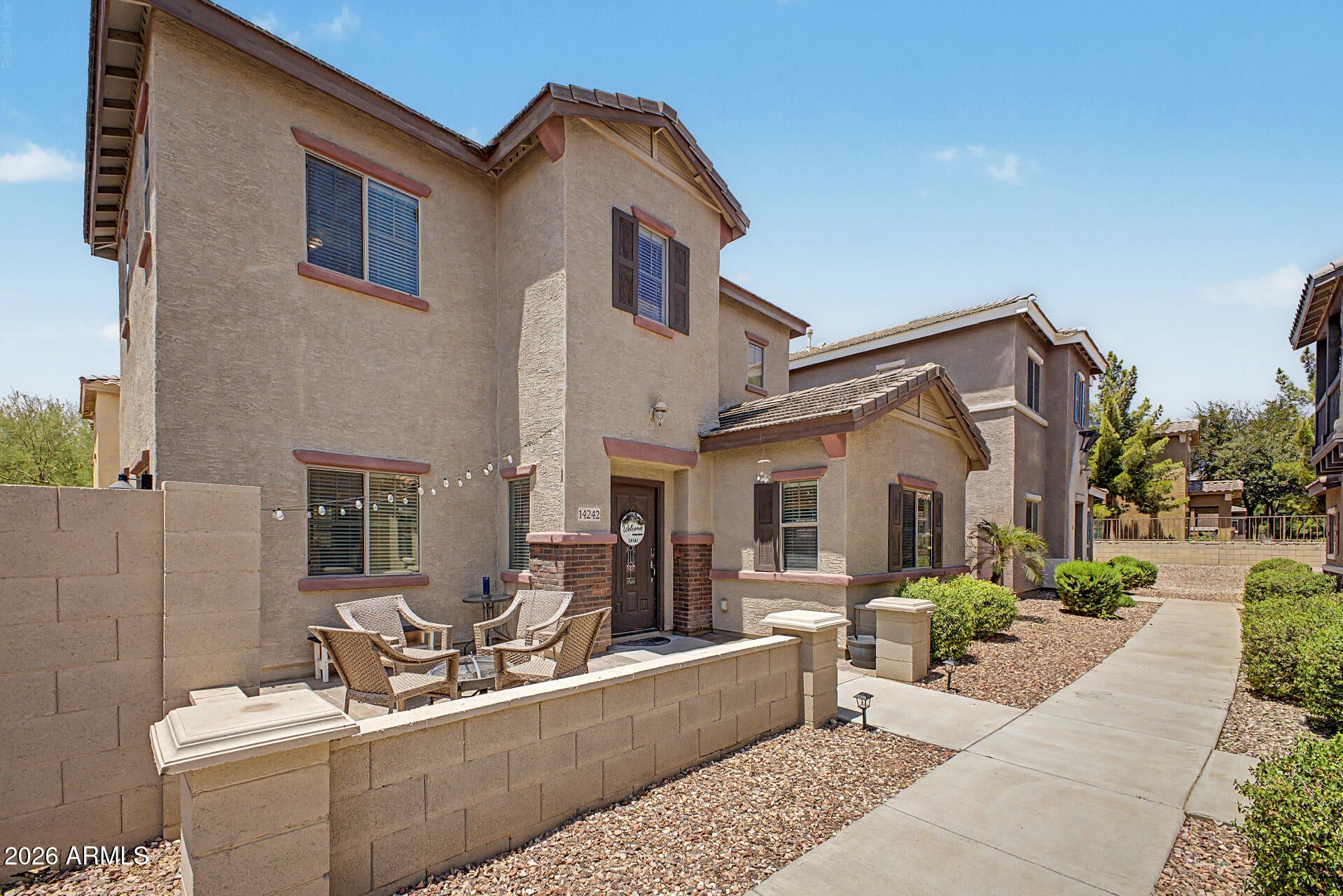 14242 W COUNTRY GABLES Drive