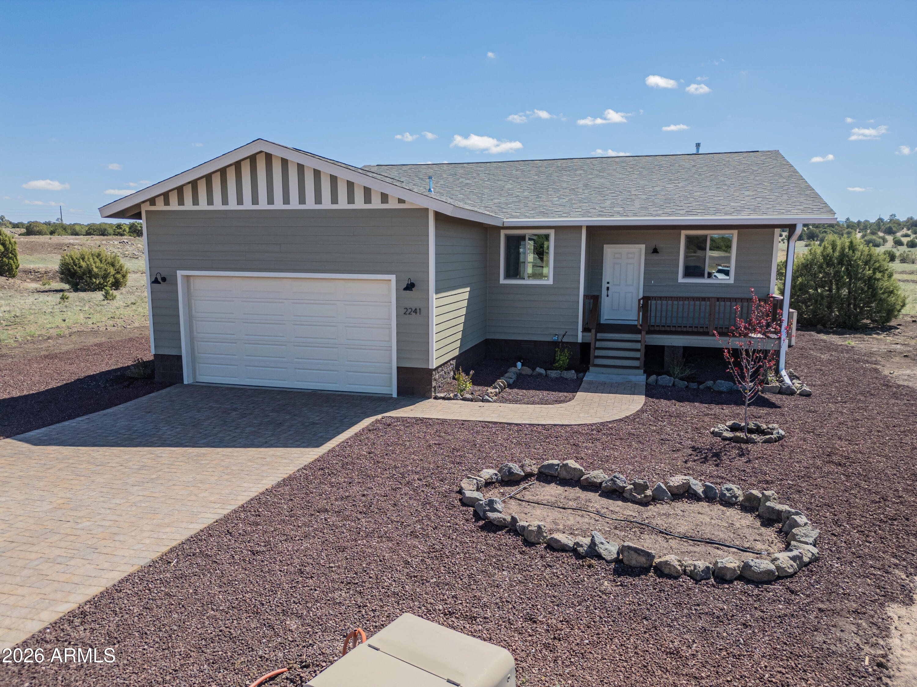 2241 E RIMSTONE Drive