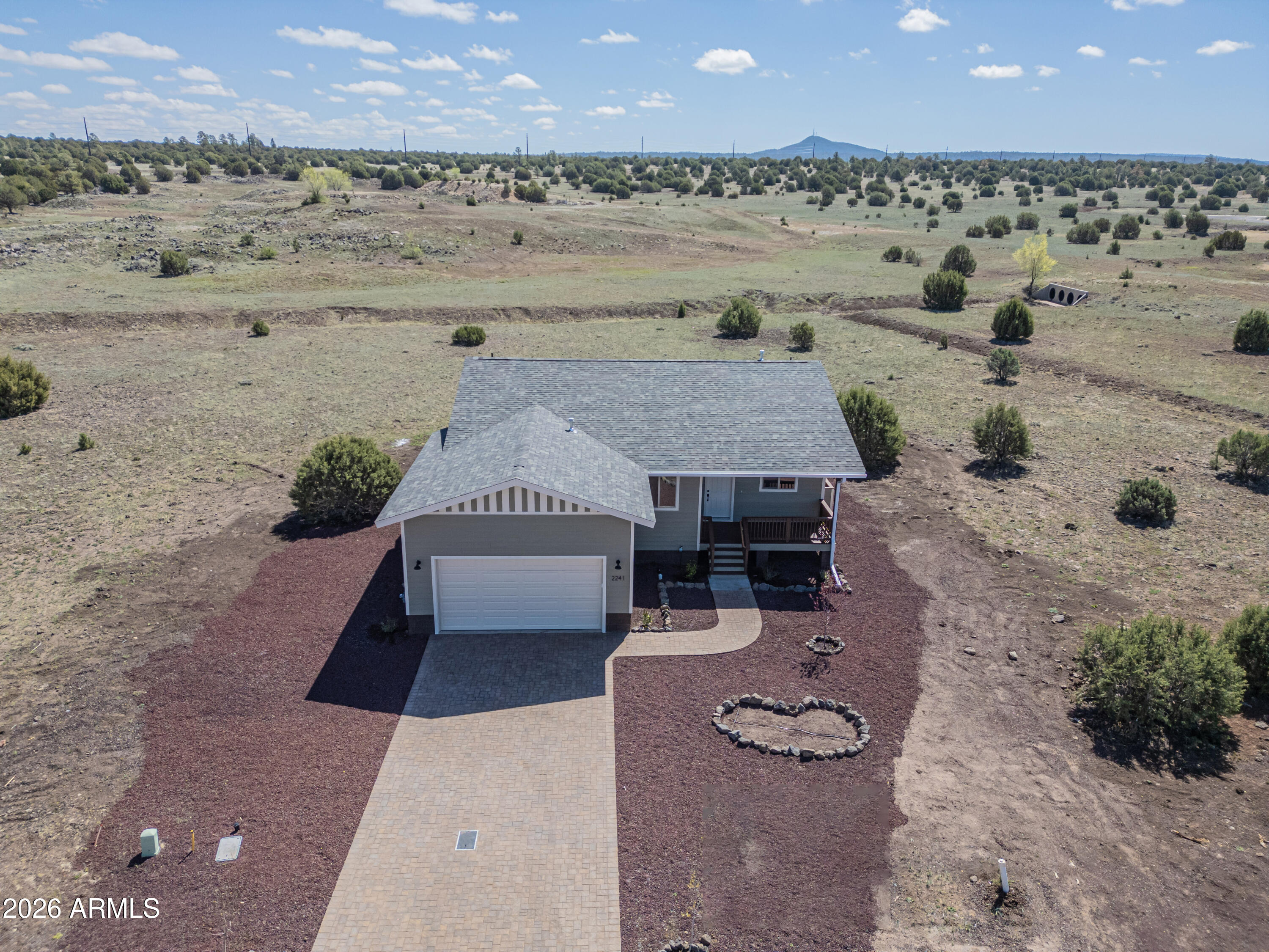 2241 E RIMSTONE Drive