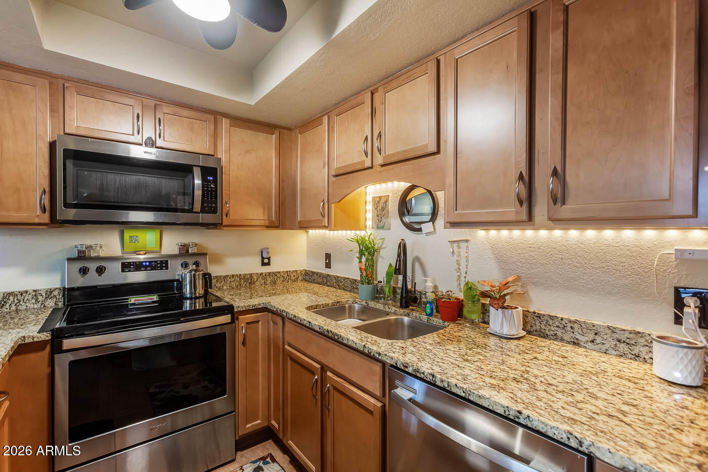 2040 S LONGMORE -- 70