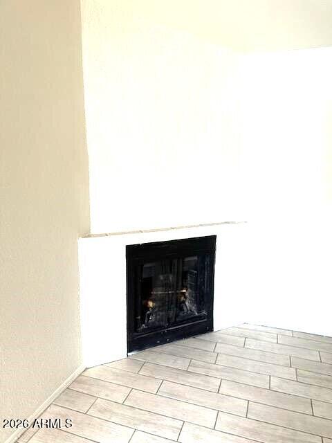 1548 W SAHUARO Drive