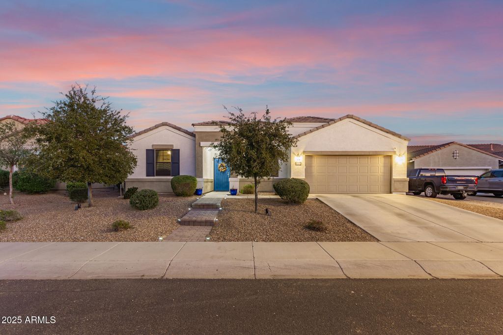 Photo of 30309 W Whitton Avenue, Buckeye, AZ 85396 (MLS # 6924624)