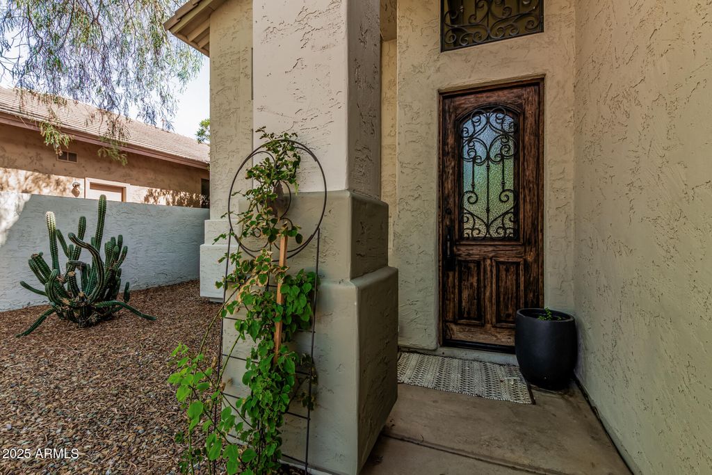 Photo of 7353 E Fledgling Drive, Scottsdale, AZ 85255 (MLS # 6907006)