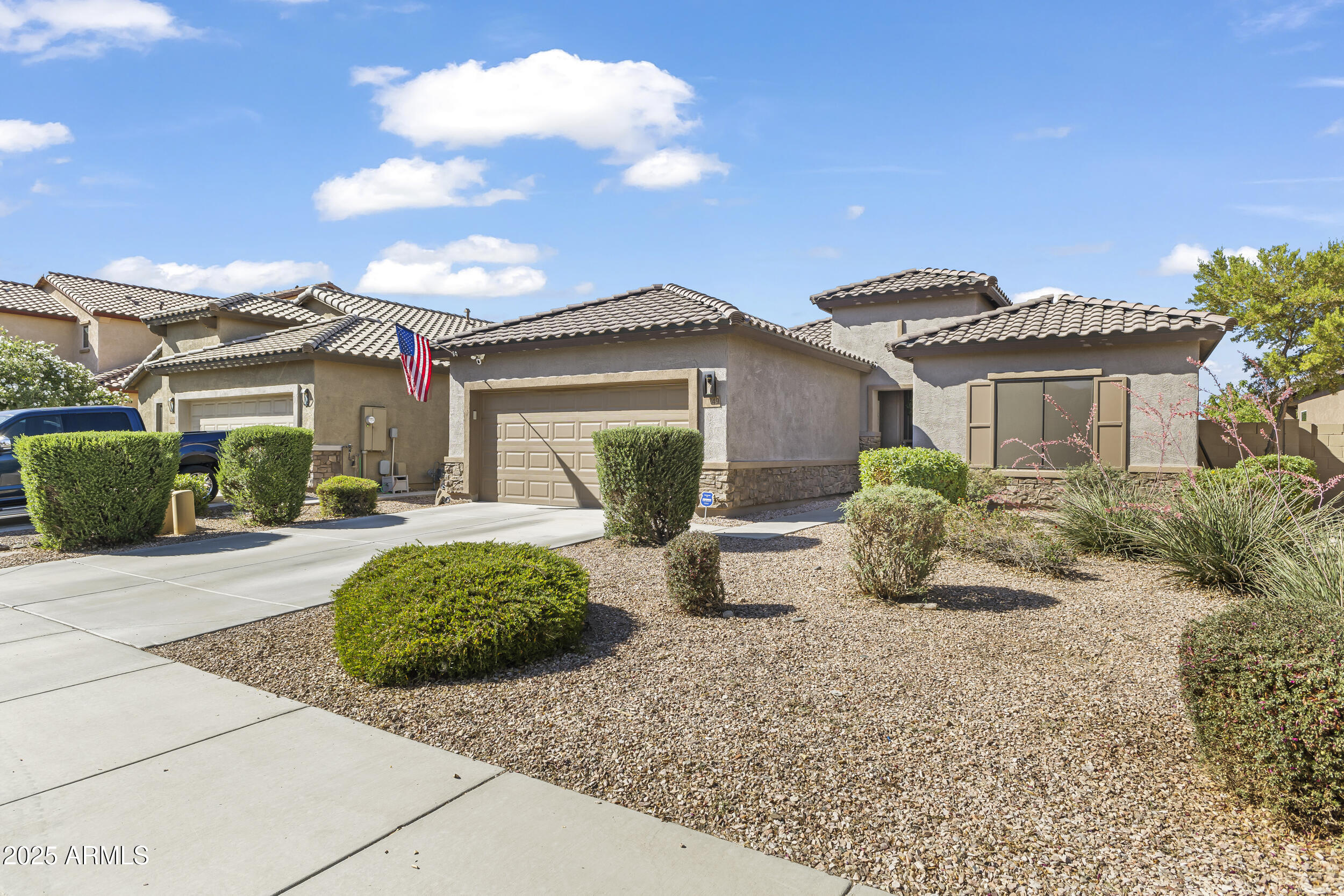 10749 W LARIAT Lane