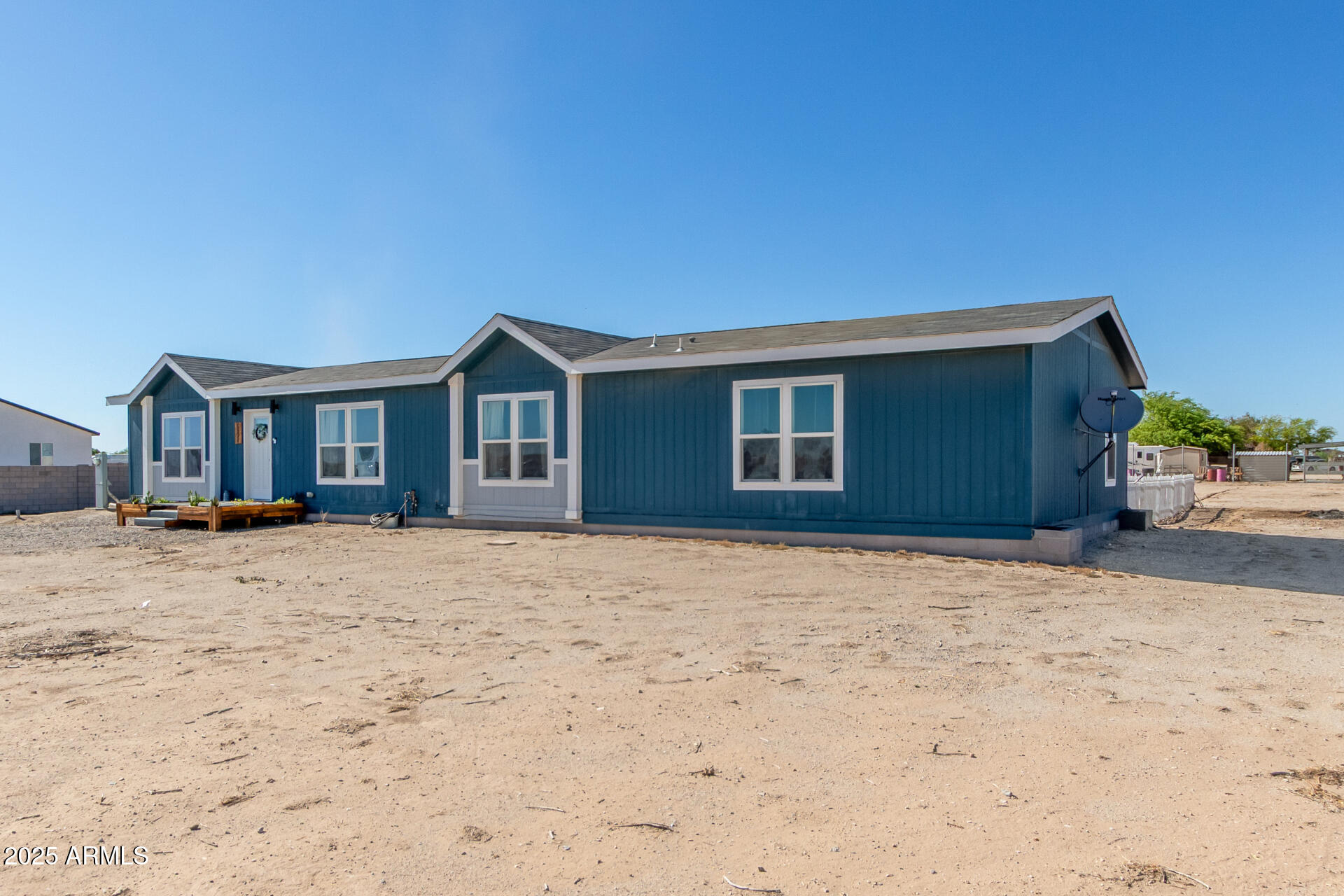 29938 W LATHAM Street