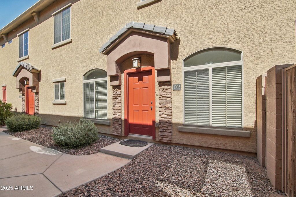 Photo of 1350 S Greenfield Road #1005, Mesa, AZ 85206 (MLS # 6930189)