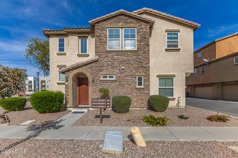 7782 W PIPESTONE Place Phoenix AZ 85035