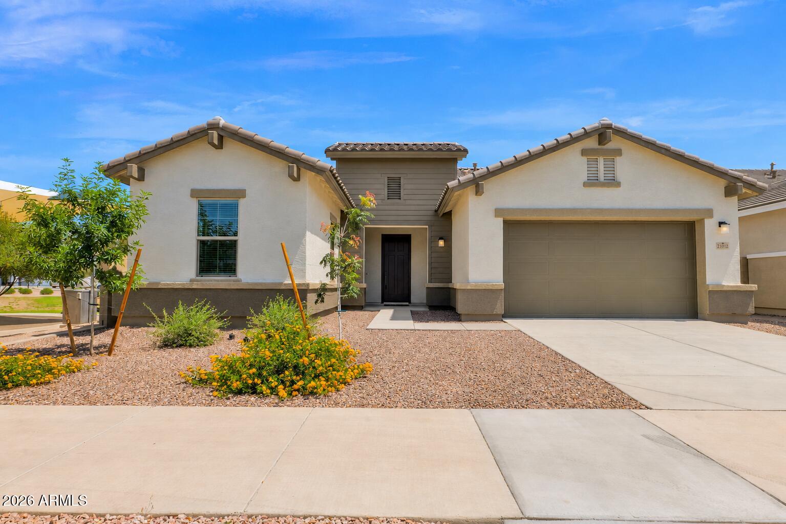 Photo 1 of 32 — 21042 E CAMINA BUENA VISTA Court, Queen Creek, AZ 85142
