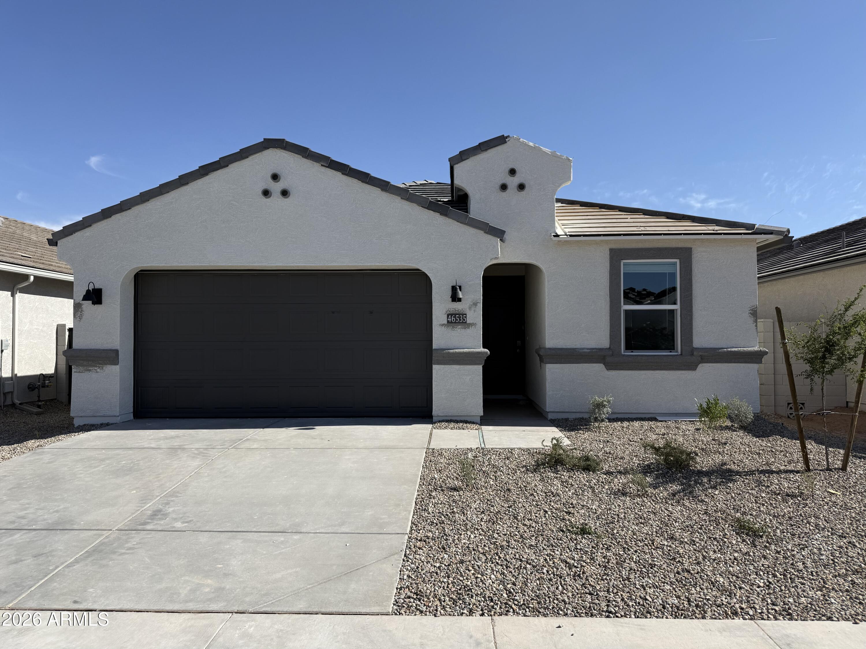 46535 W SKYLINE Drive