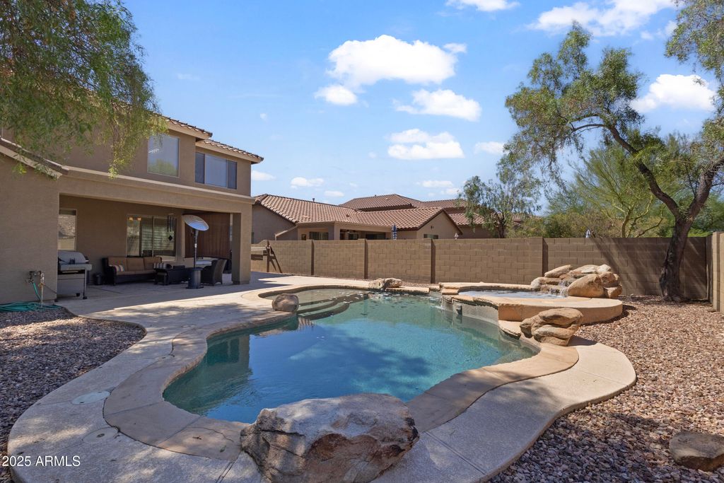 Photo of 2116 W Kuralt Drive, Anthem, AZ 85086 (MLS # 6913363)