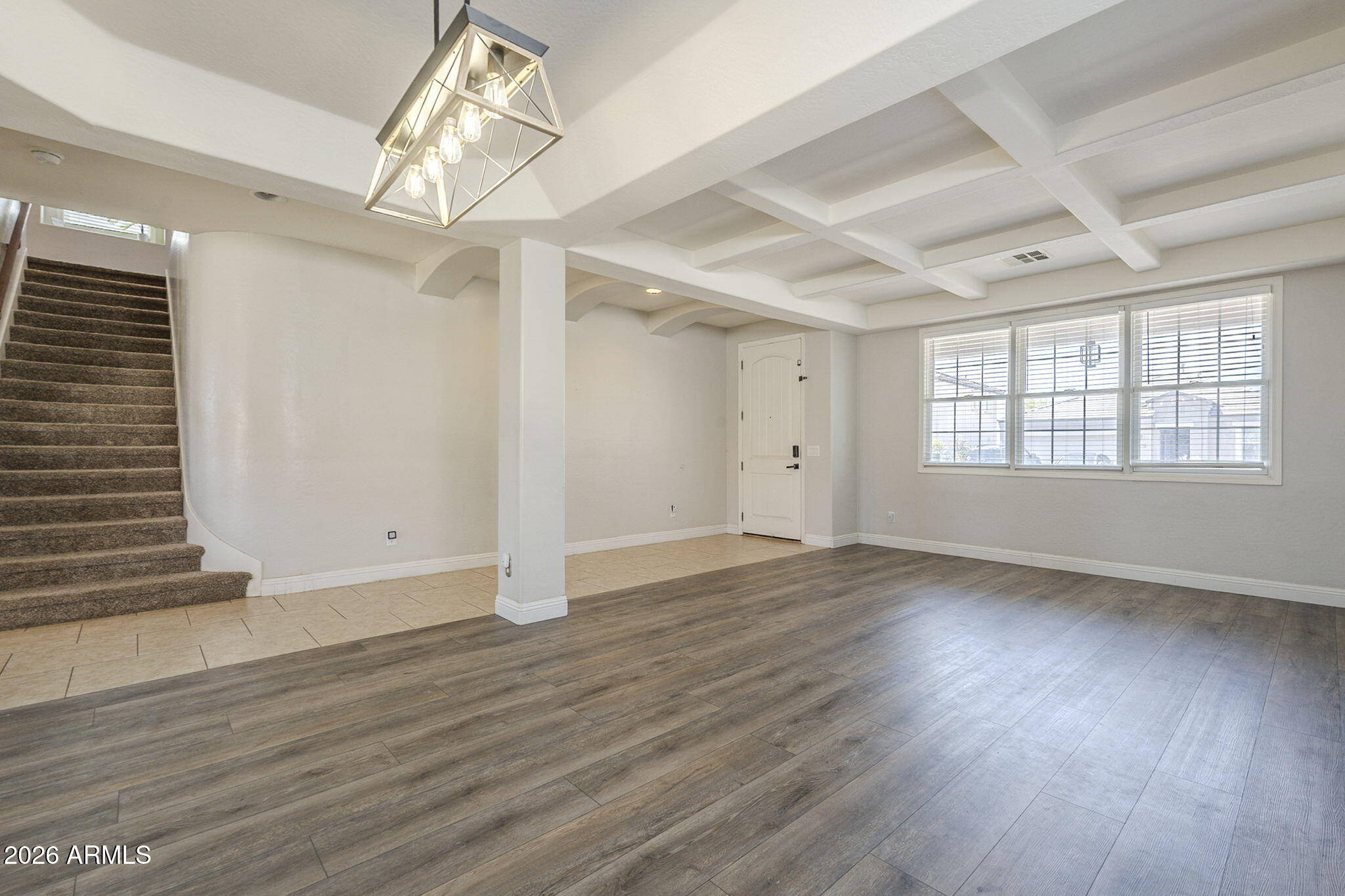 29474 W COLUMBUS Avenue