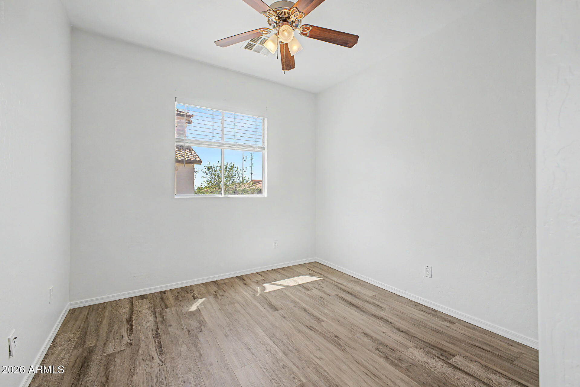 ARBOR WALK AMD - Residential