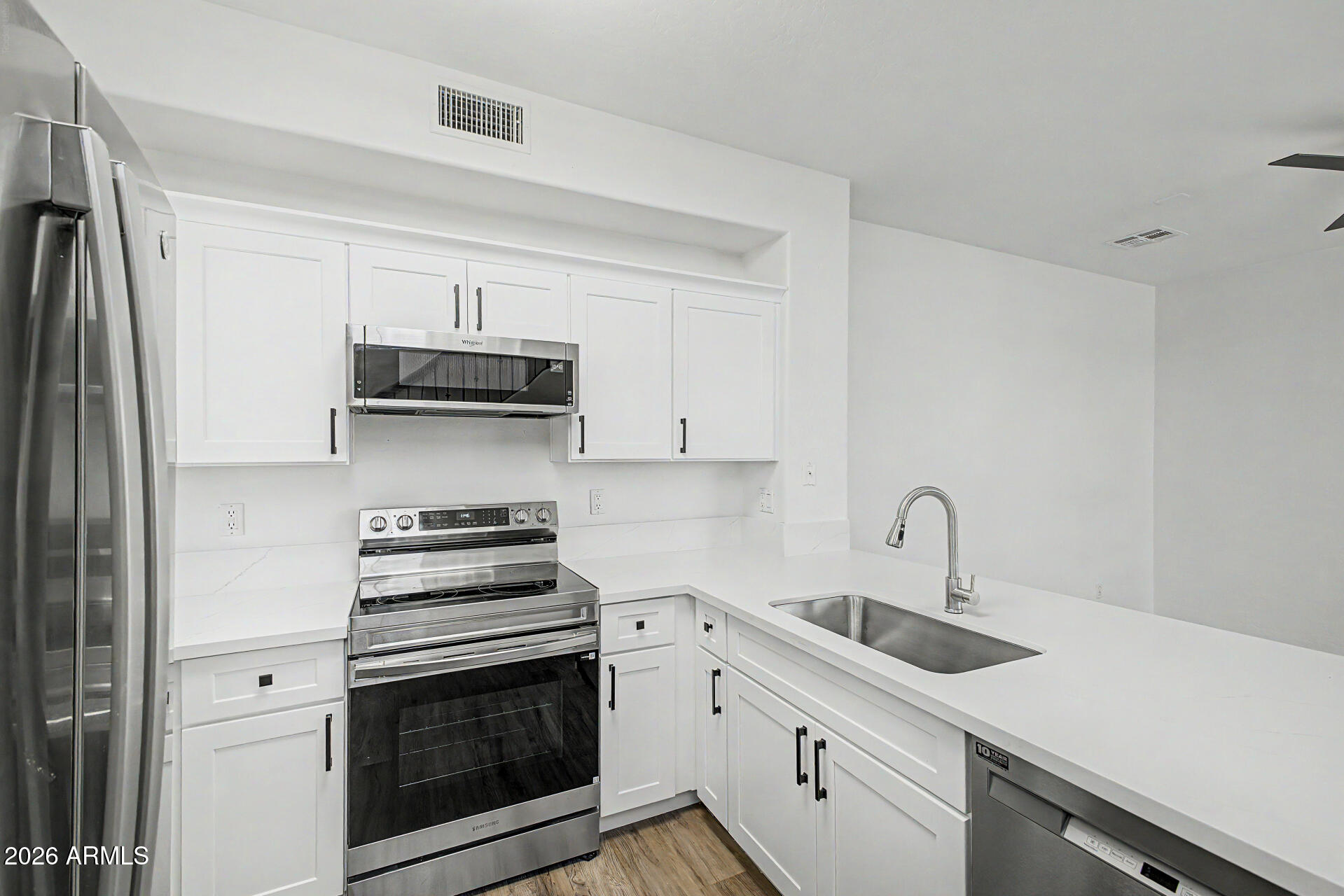 ARBOR WALK AMD - Residential