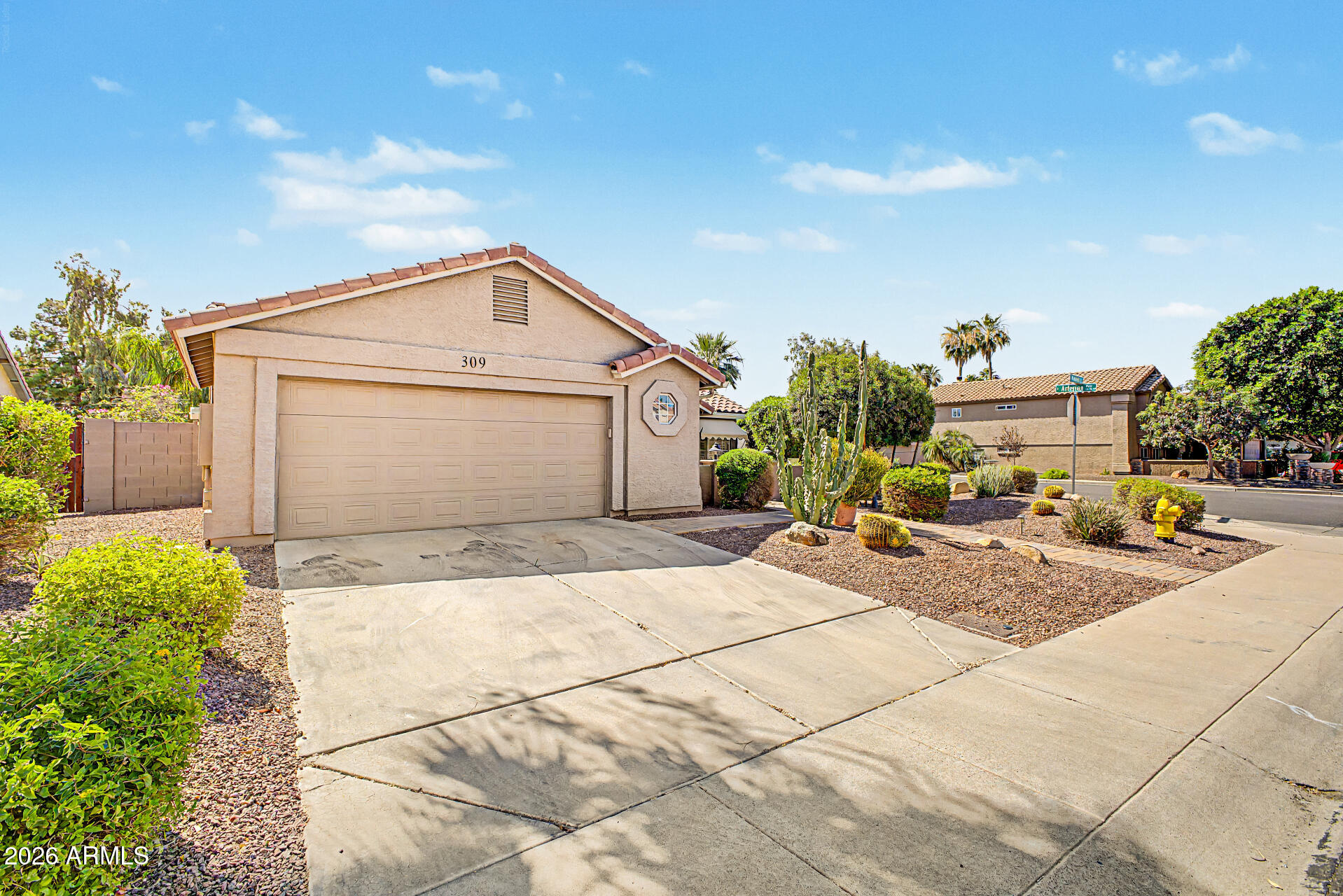 309 N WESTPORT Drive