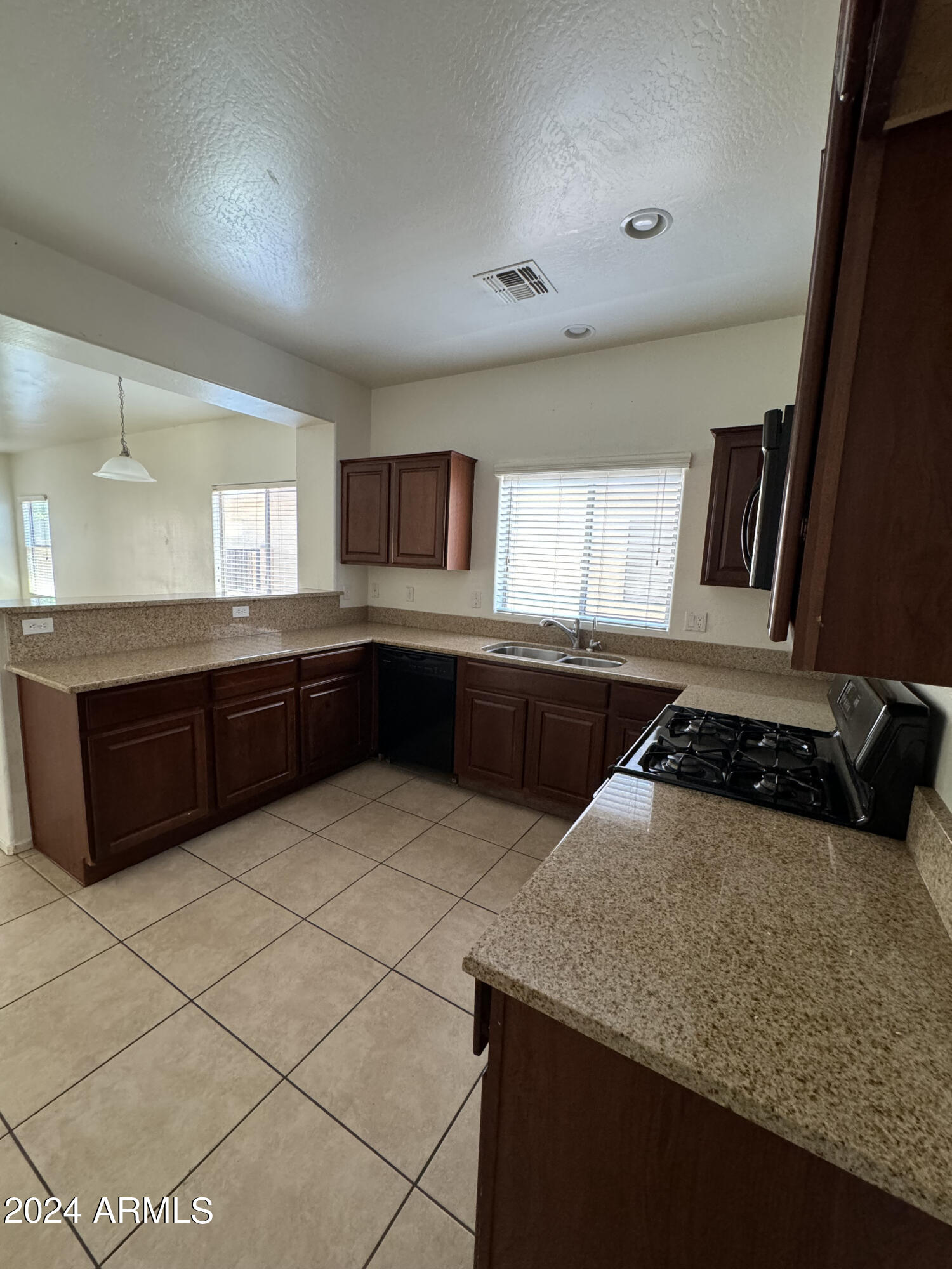 7283 W CANDLEWOOD Way