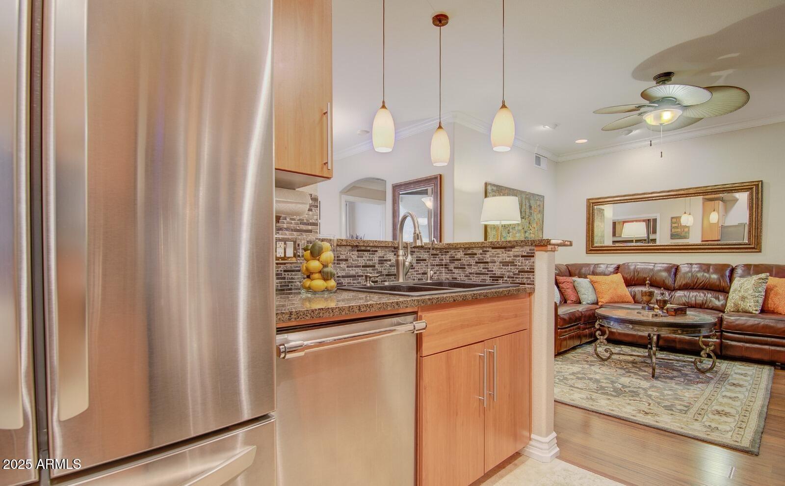 6900 E PRINCESS Drive 1176