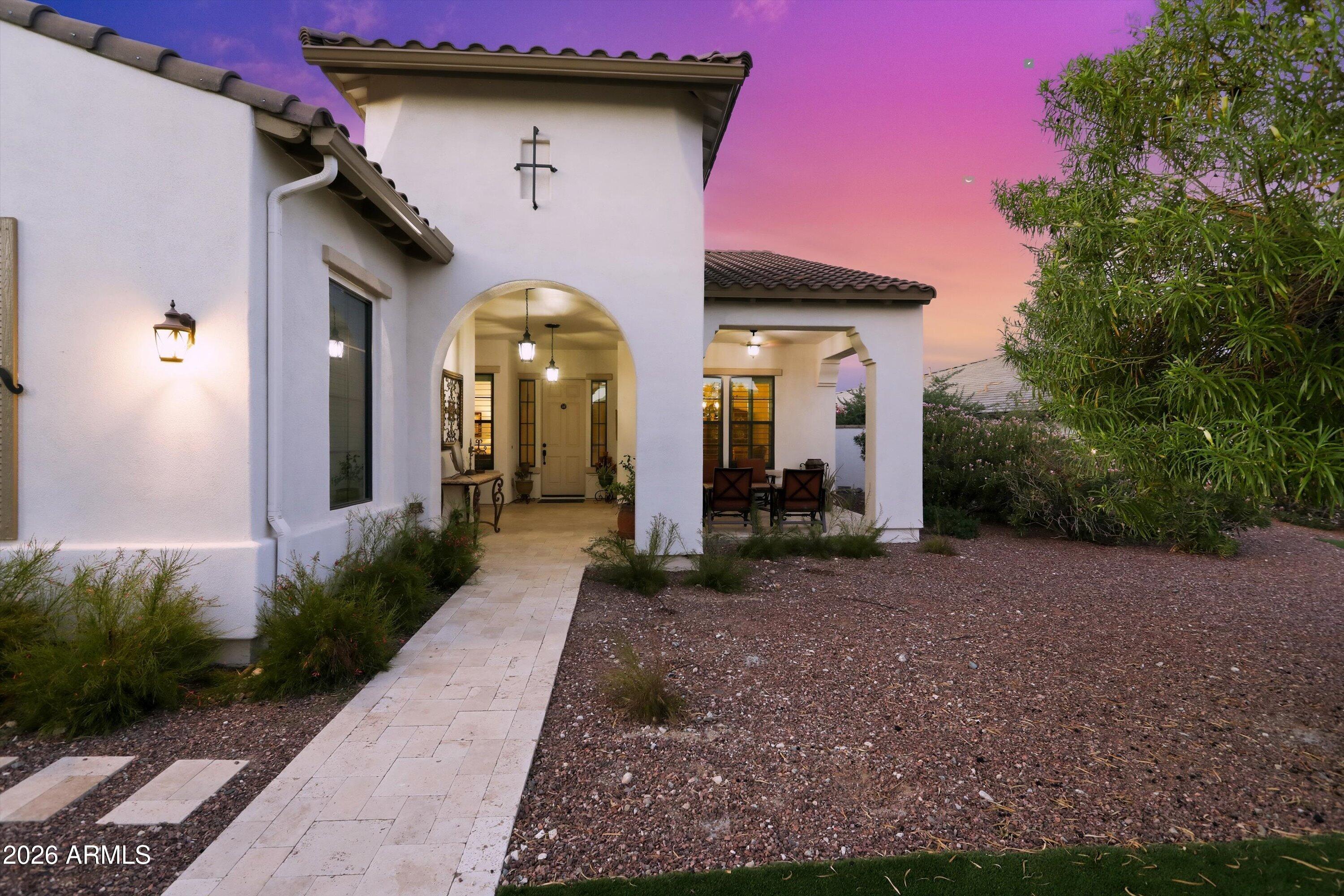 20340 W CRESCENT Drive