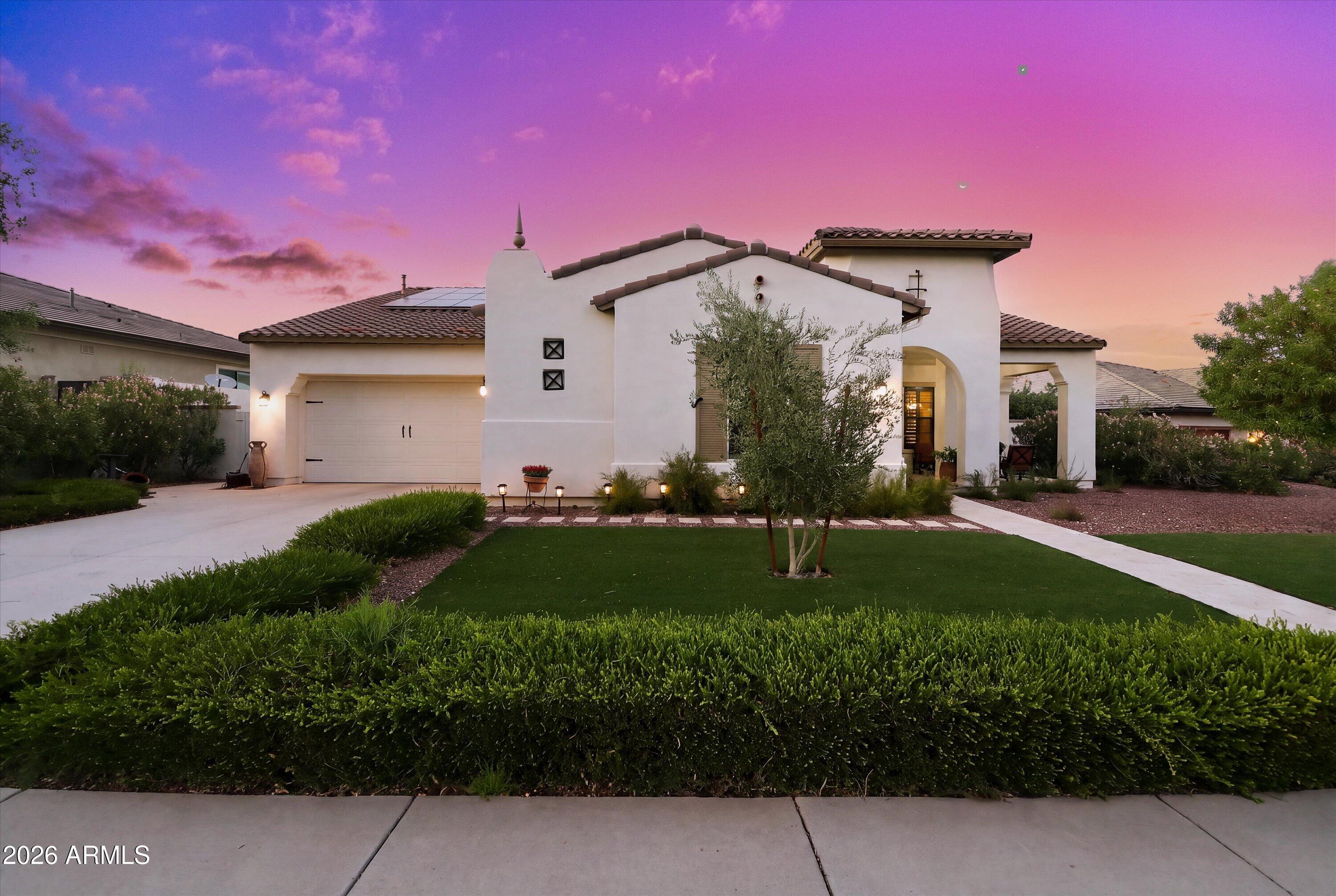 20340 W CRESCENT Drive