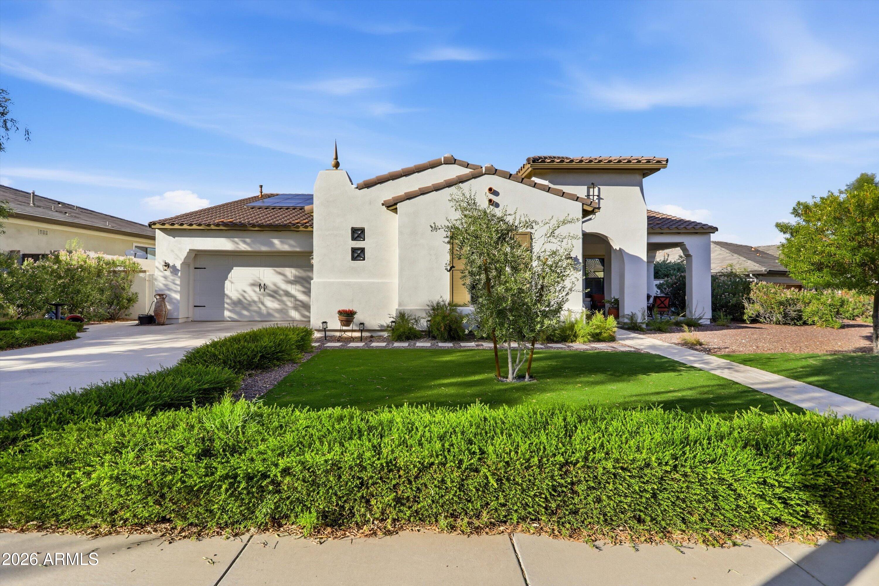 20340 W CRESCENT Drive