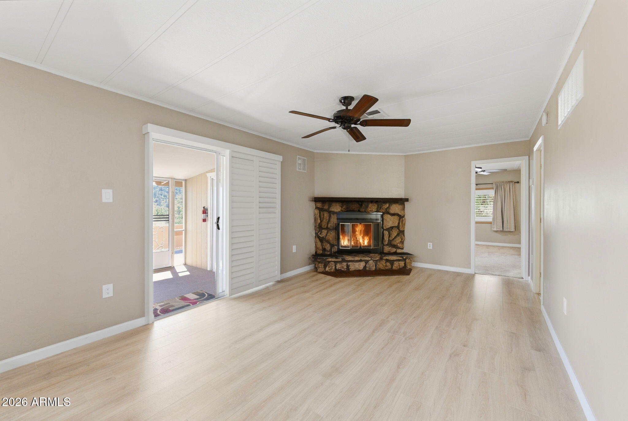 112 W Alpine Street 112