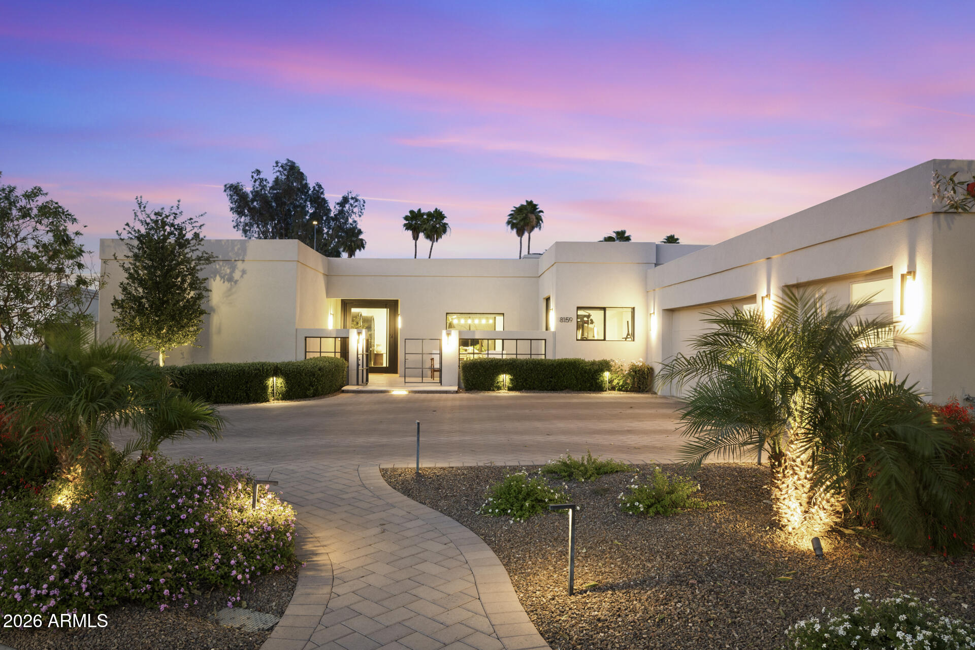 8159 N VIA BUENO --