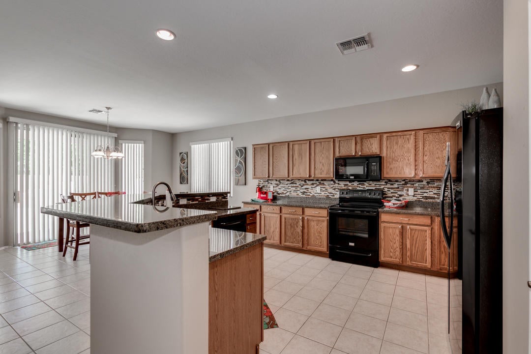 13546 W PORT ROYALE Lane