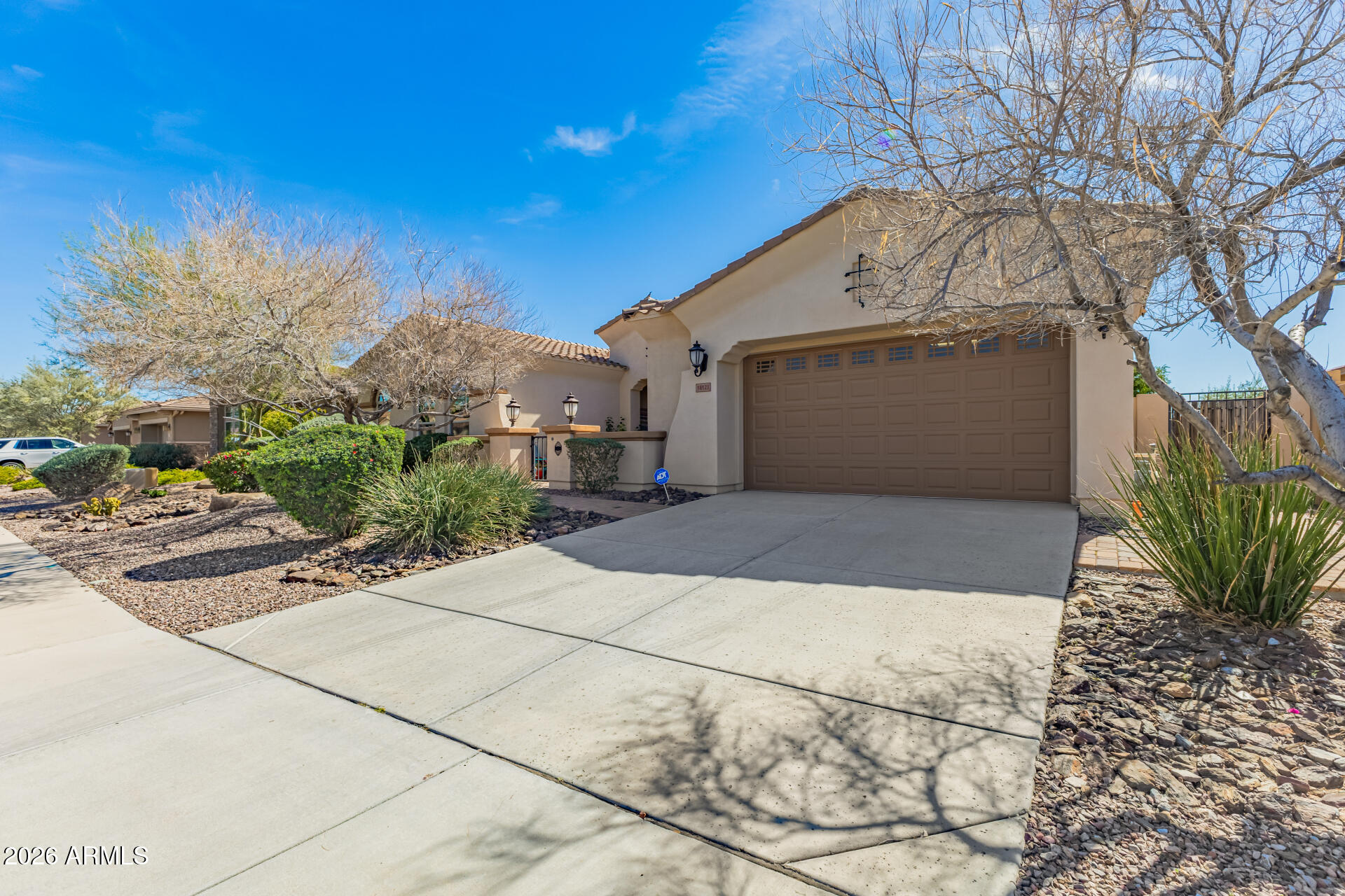 18123 W DESERT SAGE Drive