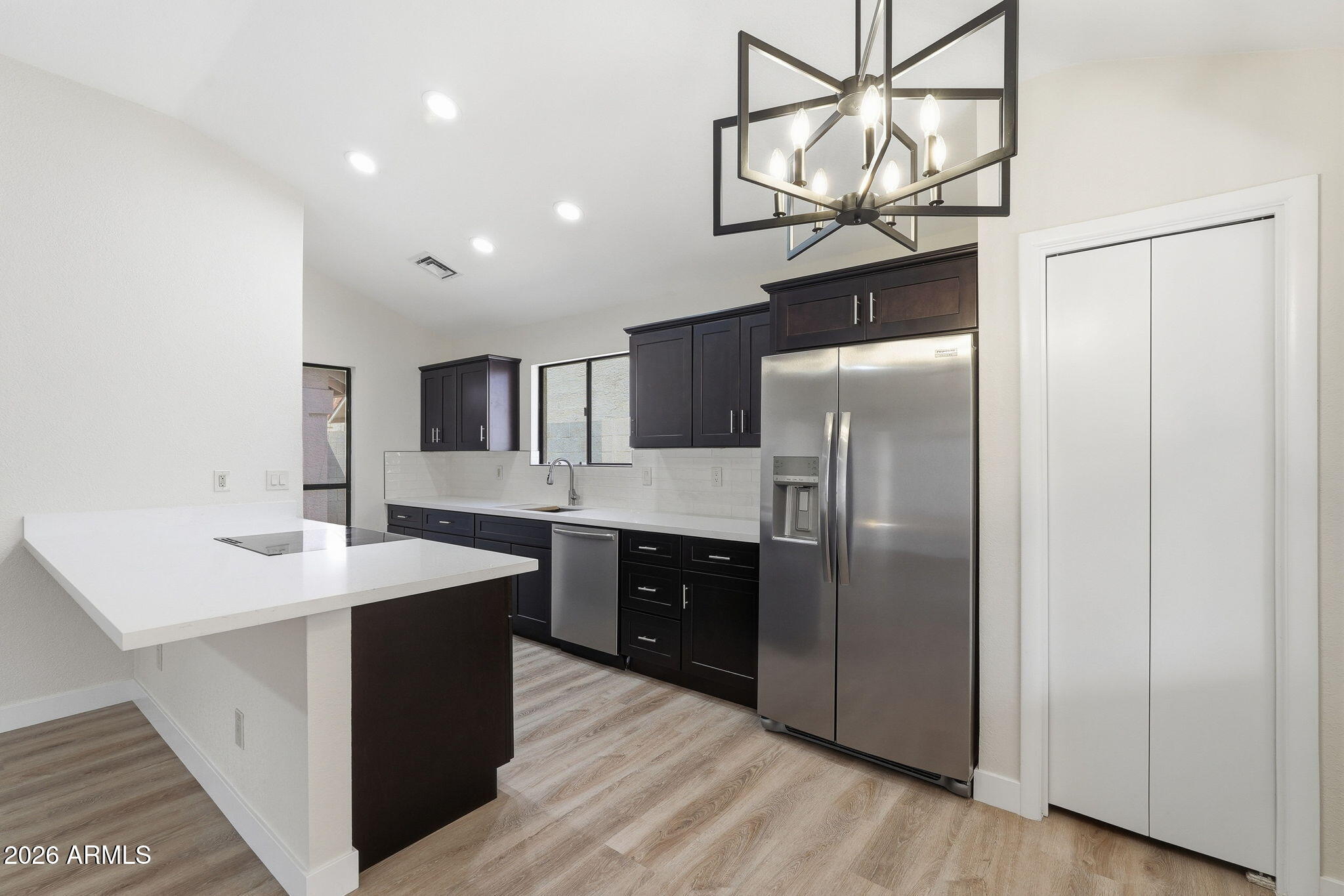 7113 W JULIE Drive